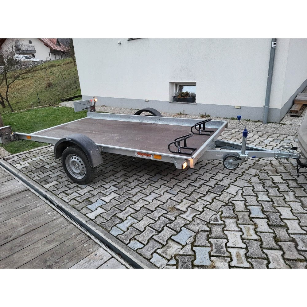 Prikolica do 750kg Neptun dolžina 3m prekucna